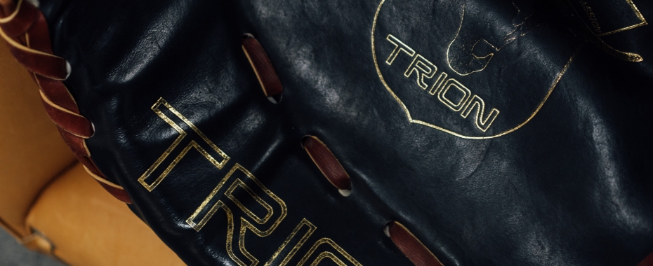 はじまりは野球グローブから