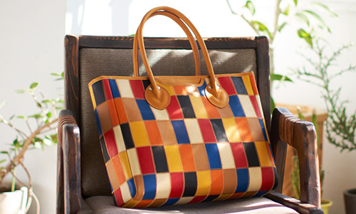 創業60年の野球グローブファクトリーが作る唯一無二のパッチワークバッグ