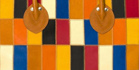 革をパーツに裁断し、パッチワークしたオリジナルデザイン