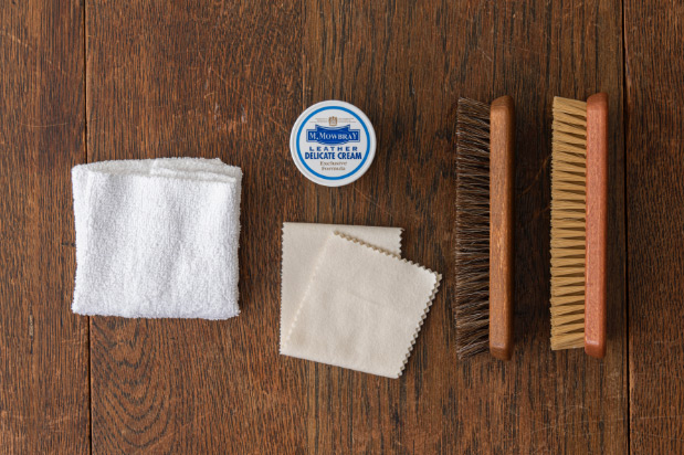 レザーケア クリームでのお手入れ方法
