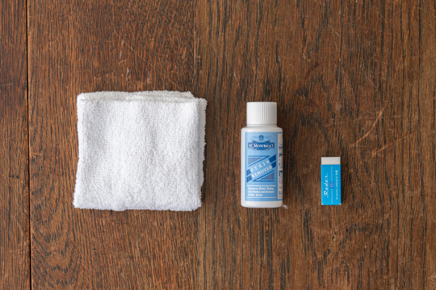 レザーケア 汚れ落としの方法