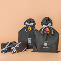 数字のレザーチャーム ラッピング見本