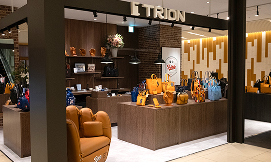 トライオン TRION 日本橋店