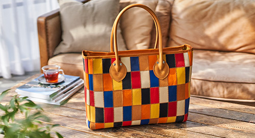 PANELシリーズ レザートートバッグ