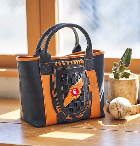 レザーバッグ　グローブバッグ　限定モデル