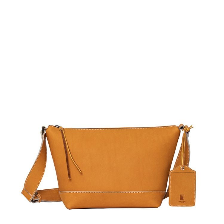 レザーショルダーバッグ