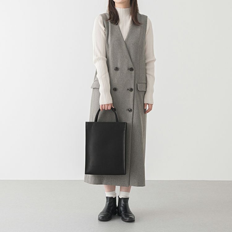 マチなしショルダーB5横型　ミニショルダーバッグ　ミニマル　旅行　軽い