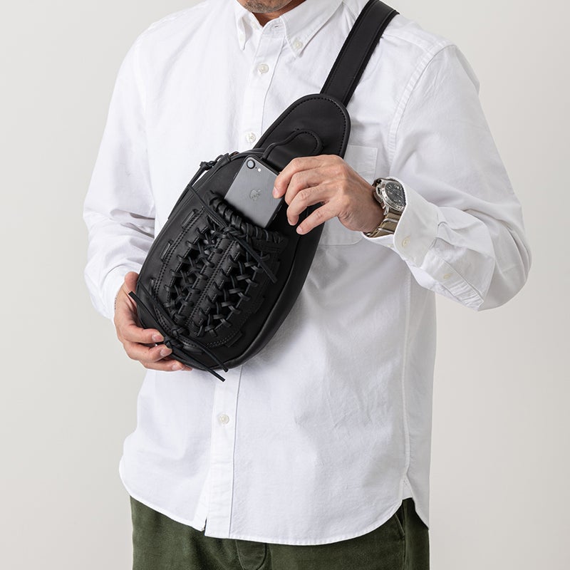TRION グローブボディバッグ(トラッピーズ)
GLB102T