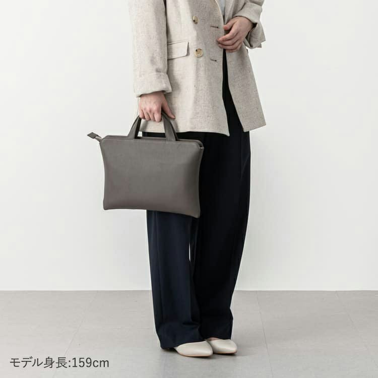 マチなしブリーフB5　ミニバッグ　ミニマル　軽い