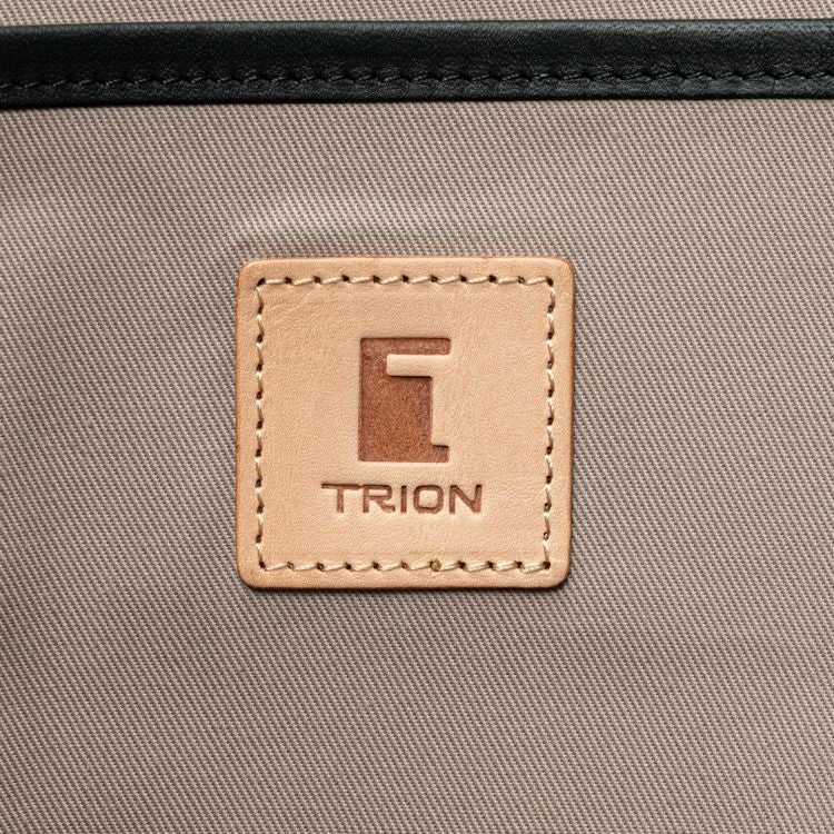 マチなしブリーフA3ノビ｜AL117｜革・レザーバッグのTRION(トライオン
