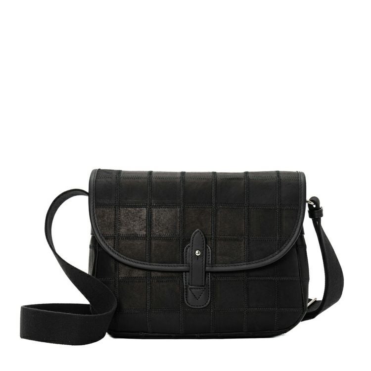 レザーショルダーバッグ　旅行